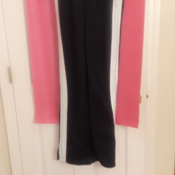 Nike  jogger Pants - Picture 3 of 5